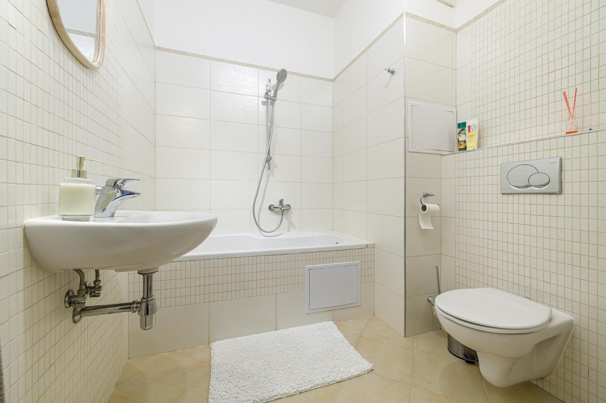Matteo - Modern Appartment With Free Parking 브라티슬라바 외부 사진